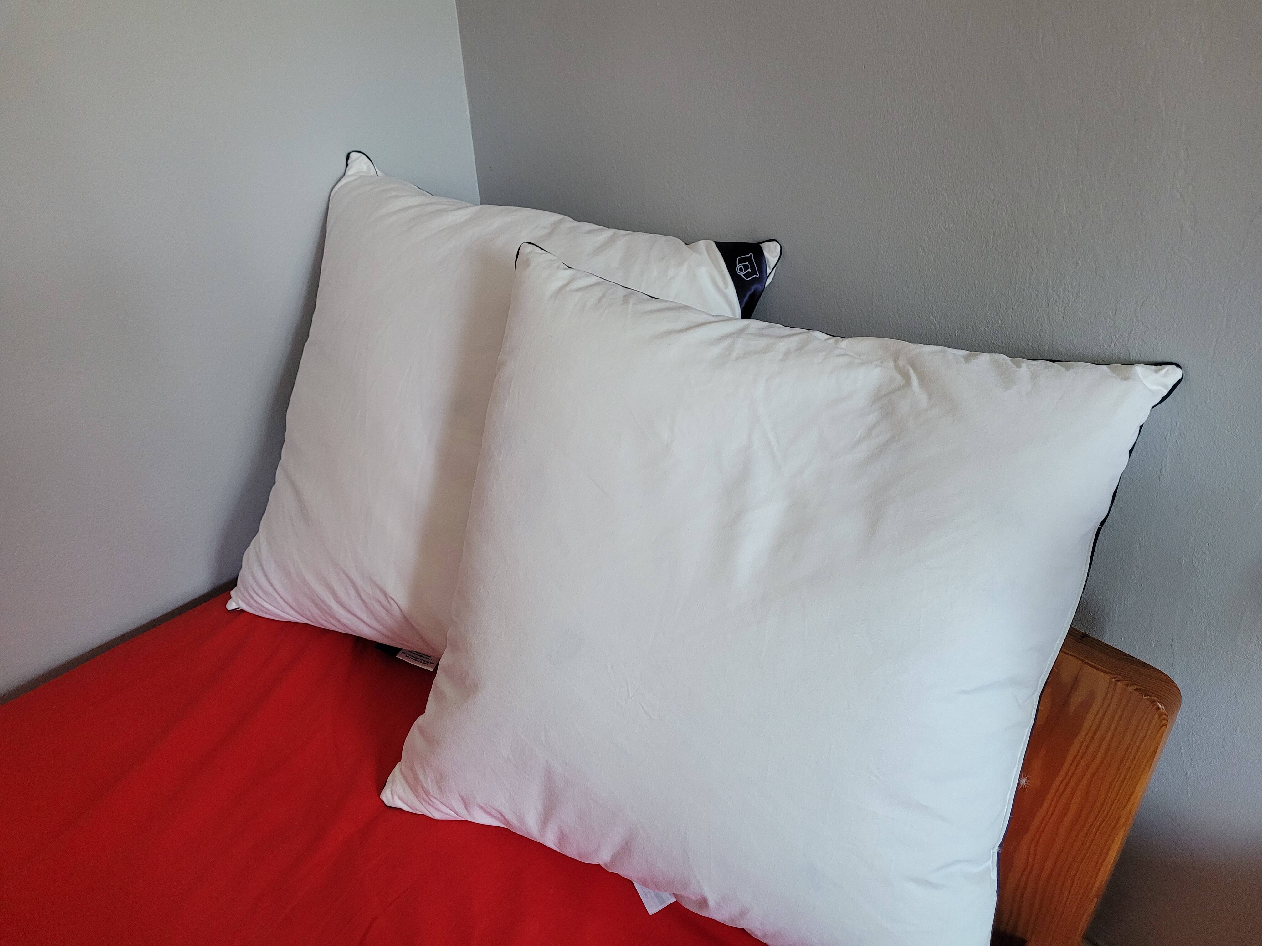 Trouver un oreiller de 65x65 – Wopilo