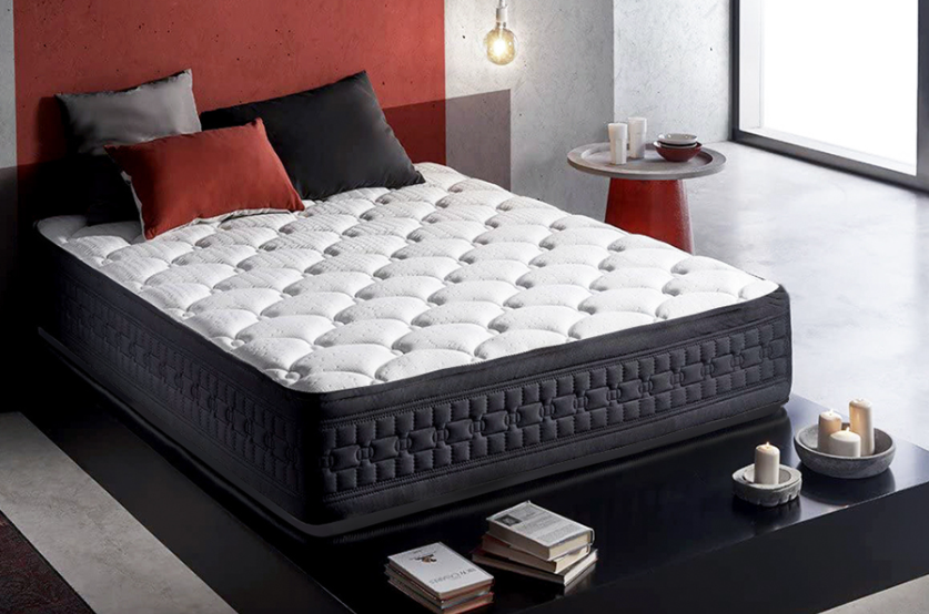 Wakup luxuriate orthopaedic hybrid mattress
