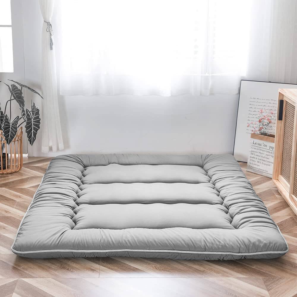 https://flppfftm.filerobot.com/MUK/Beds%2C+Frames%2C+and+Sofas/Floor+mattresses/Amazon+Japanese+floor+mattress/japanese-floor-mattress-futon.jpg