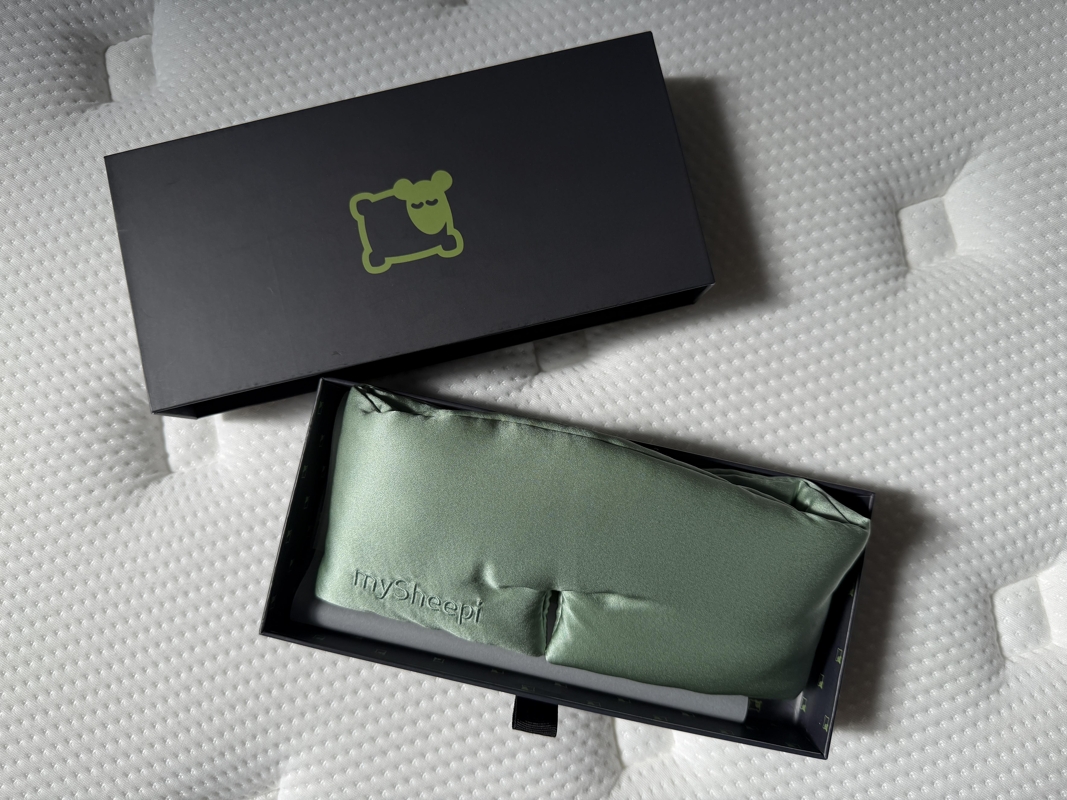 mySheepi Seidenschlafmaske