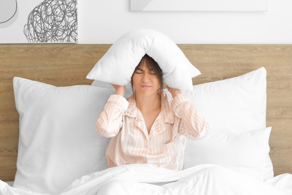 Die Auswirkungen von Schlafentzug auf die kognitive Fähigkeit und das Gedächtnis Cover Image