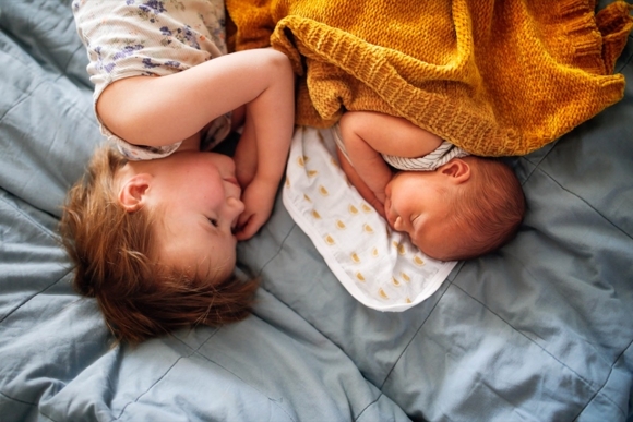 Schlafempfehlungen für Babys und Kleinkinder Cover Image